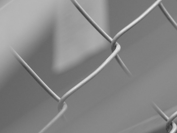 st_fence