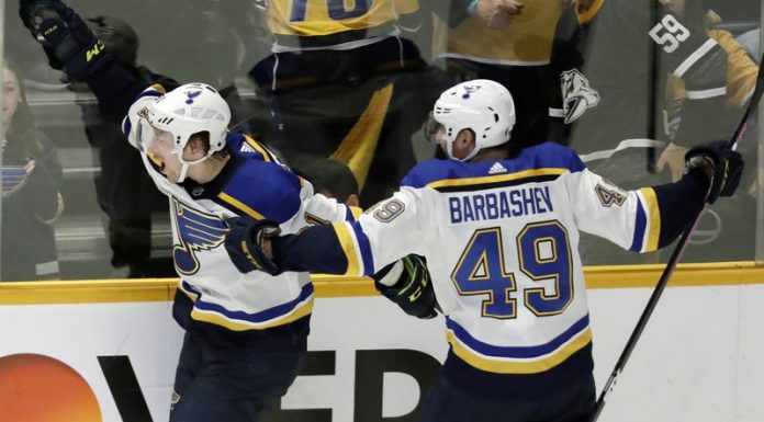 Faulk helps Blues defeat Islanders, move into second place in Central