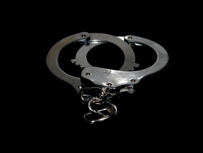 st_handcuffsPB2