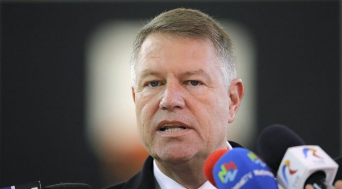 Exit poll shows Romania’s Iohannis wins 2nd term in runoff