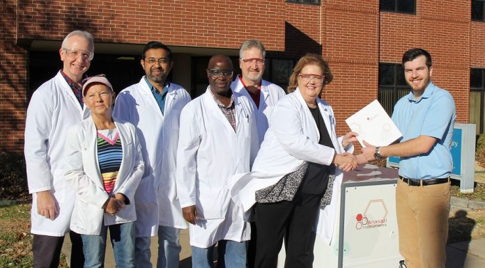 NSF grant funds purchase of NMR spectrometer