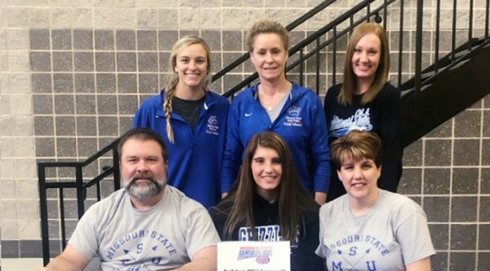 Grizzly Volleyball signs 1st player for 2020 season