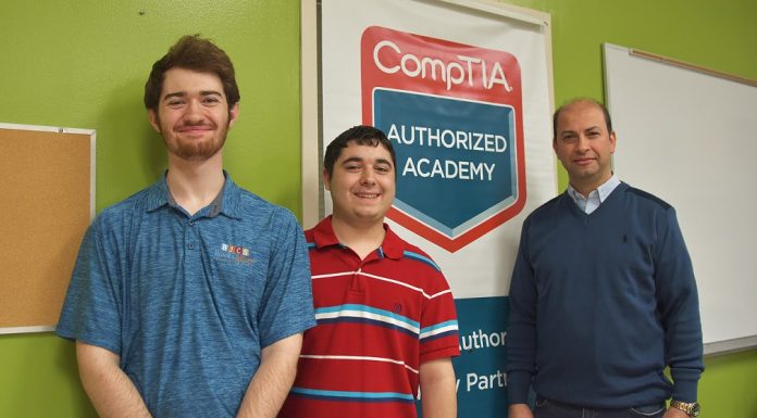 Three ASUMH students receive computer certification