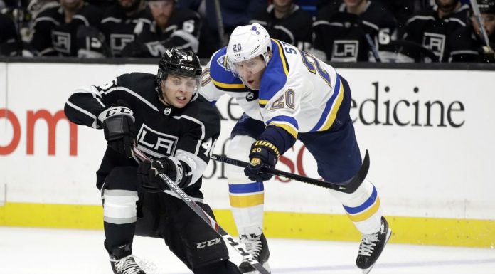 Schenn, Blues cruise into Christmas break by thumping Kings