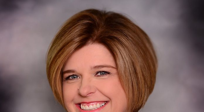 Former interim president of Ozarka College receives state award
