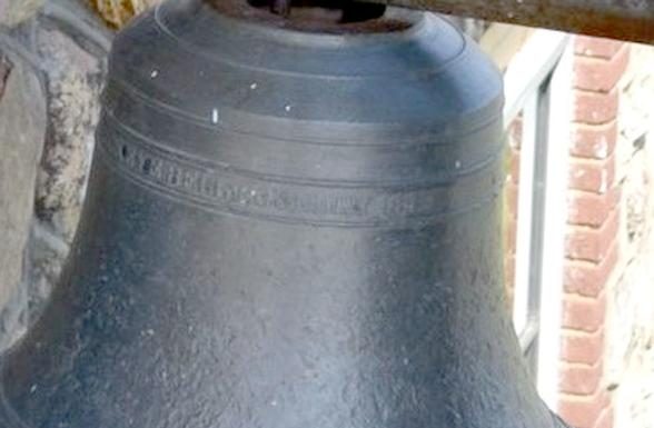 Old school bell stolen in Salem, Ark.