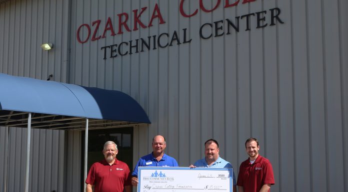 Ozarka College Foundation receives $15,000 from First Community Bank for Ash Flat Technical Center