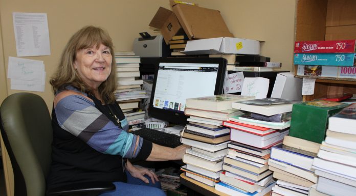 Baxter County Library recognizes outstanding volunteer for National Friends of the Library Week