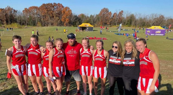 West Plains Zizzer Girls Cross Country Win State