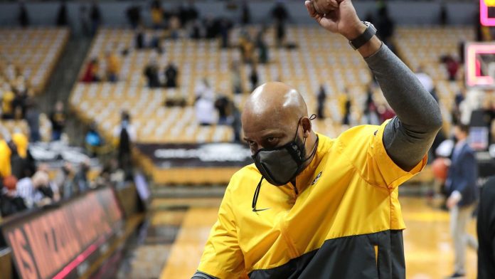 MIZ_mbb_vsALA_zb_48