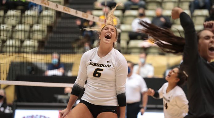 No. 17 Mizzou Volleyball Extends Winning Streak to Six, Sweeps Series vs. LSU