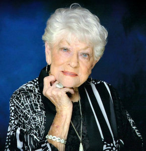 Nellie Louise Dorothy Snavely