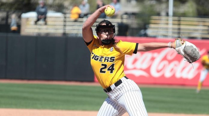 No. 19 Mizzou Softball Falters in Doubleheader vs. No. 17/15 LSU