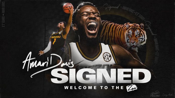 Amari_Davis_Signed_Twitter