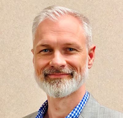Kyle Davidson named first Director of ASBTDC at ASUMH
