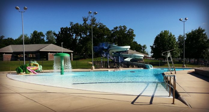 West Plains City Pool Aquatic Center