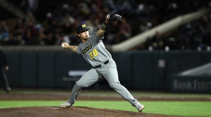 Three-Run Seventh Upends Mizzou
