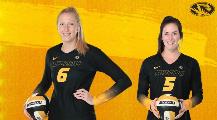 Early Enrollees Kaylee Cox and Lauren Forbes Carry Spring Experience into 2021
