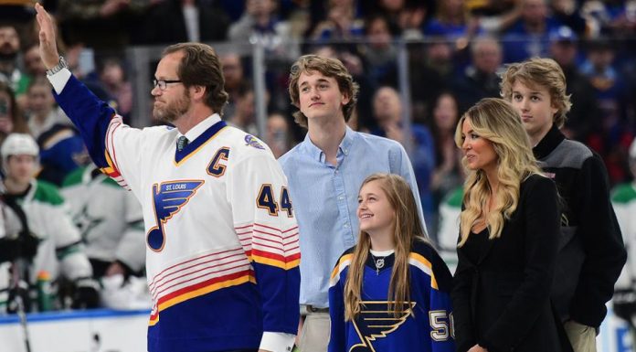 Blues to retire Pronger’s No. 44 on Jan. 17