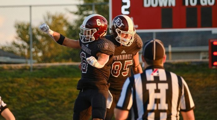 Valor Set to Tangle With No. 4 Grand View Saturday in Des Moines
