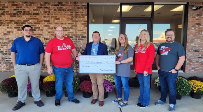 Ozark Marketing makes donation to Ozarks Healthcare Foundation Mobile Mammography Unit Fundraiser