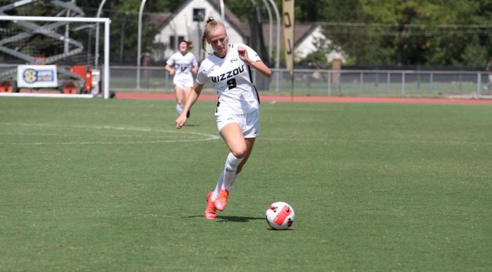 Fischer Named to SEC Soccer All-Freshman Team
