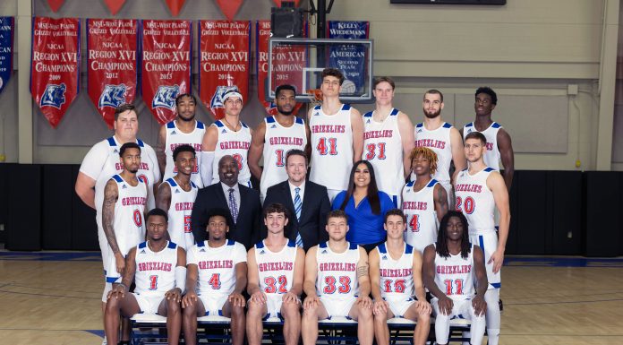 Grizzly Basketball season starts this week