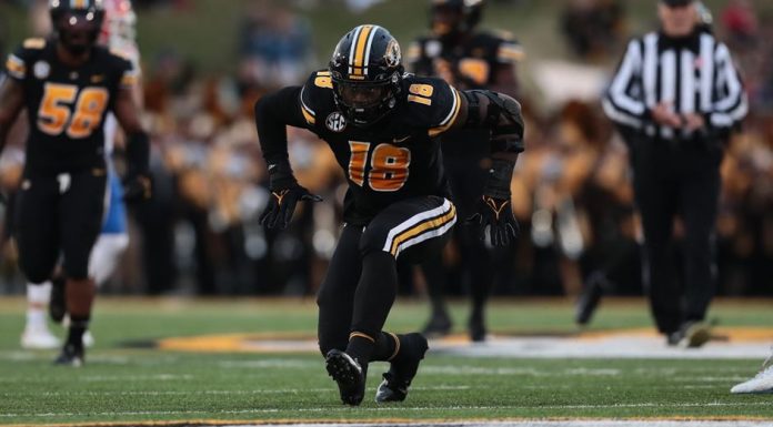 Jeffcoat, Mevis Named SEC Players of the Week