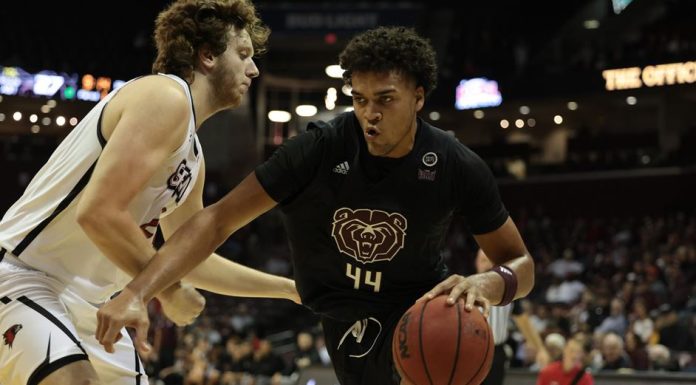 Bears’ 94 Points Not Enough in Opening-Night Loss