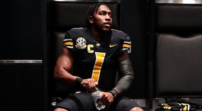 Tyler Badie Named to SEC Community Service Team