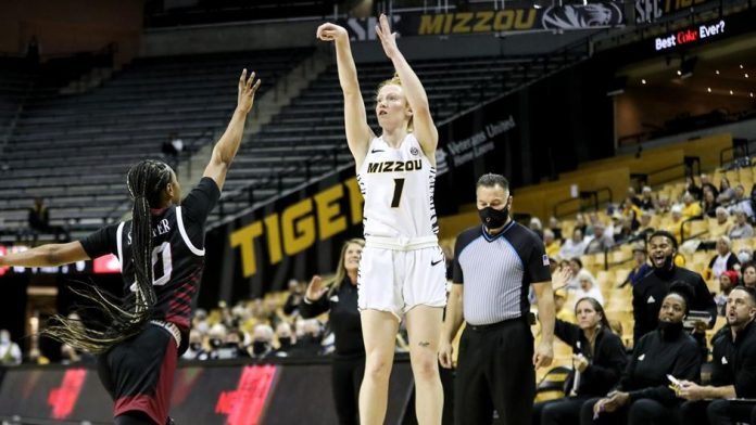 11232021_MIZ_WBB_Mizzou_vs_Troy_MS_Edits_78_1_