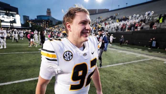 Mevis_Harrison_10302021_MIZ_FB_Mizzou_vs_Vanderbilt_hd_edits_337
