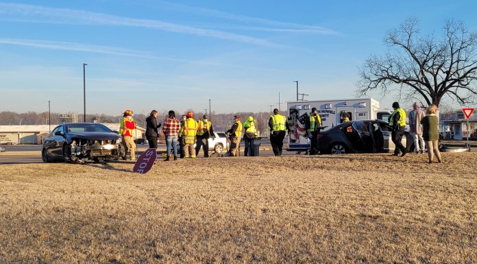 Two-Vehicle Crash in West Plains Slows Monday Morning Traffic