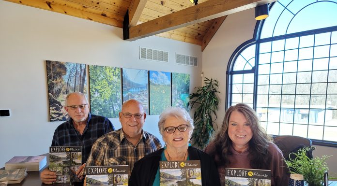 2022 Explore West Plains Guidebooks available now