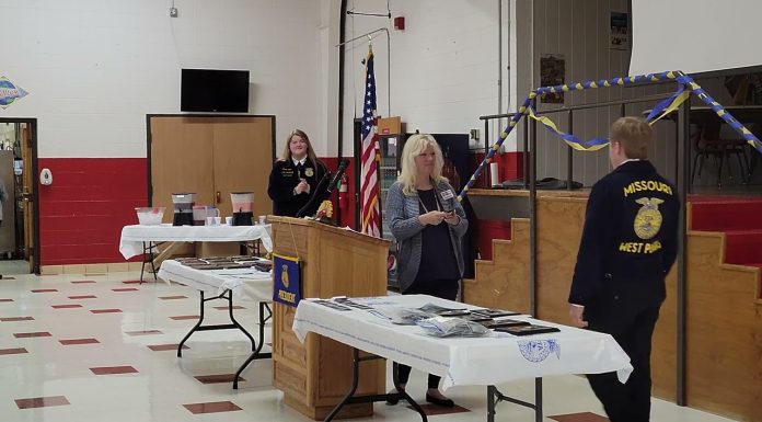 KWPM and Brownfield Network Present “Youth In Agriculture Award”