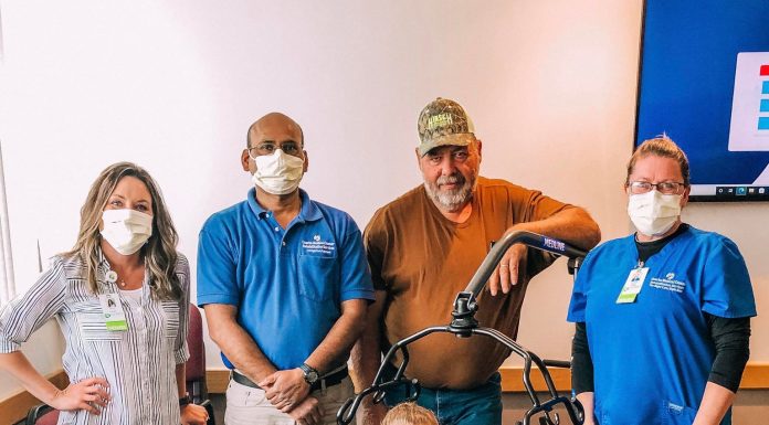 Ozarks Healthcare Therapies Gifts Lift System to Local Child Patient