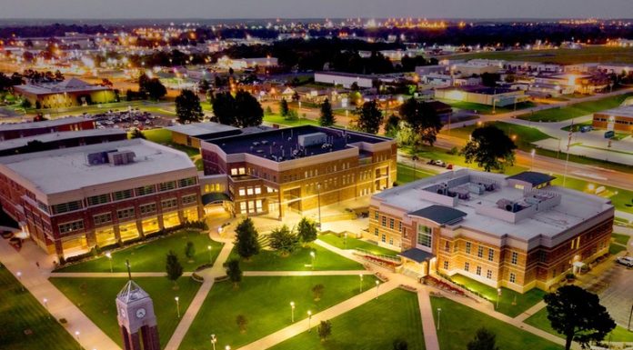 Evangel University President Dr. Mike Rakes today announced a $10 million gift from the Green family