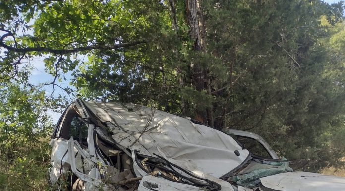 Serious Injuries to West Plains Man Result from Bakersfield Crash