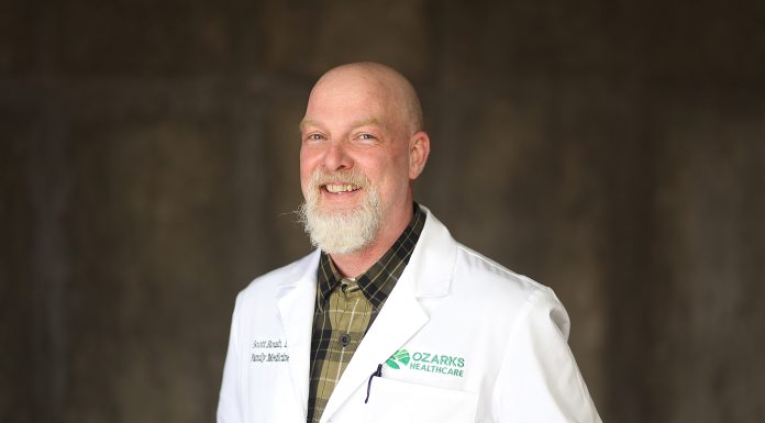 Dr. Scott Roush treating Patients at Ozarks Healthcare in Alton and Ozarks Healthcare Family Care