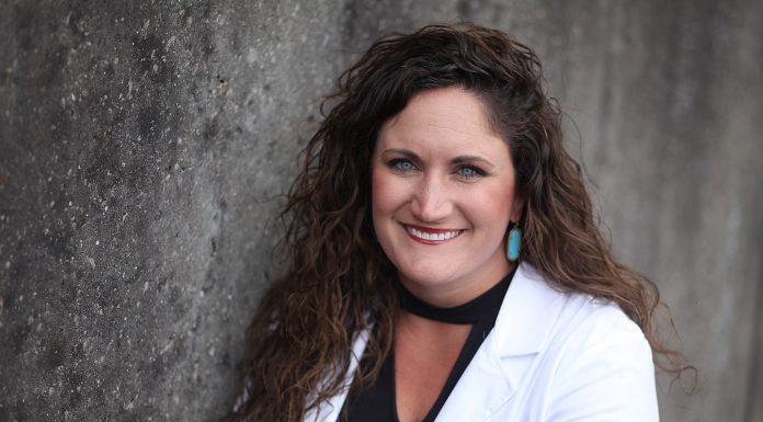 NP Trish Vigna to Provide Athletic Physicals in Bakersfield