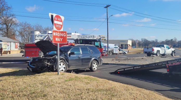 Two Vehicle Accident in West Plains at St. Louis Street & Jackie Garrett Drive