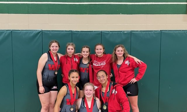 Lady Zizzer Wrestling Finish Strong at Parkview