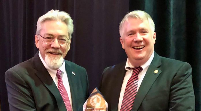 State Rep. David Evans receives Chief Justice Legislative Award