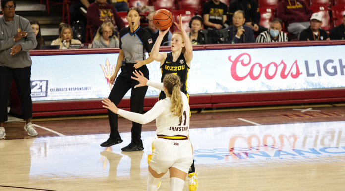 Women’s Basketball Powers Past Arizona State