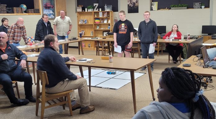 West Plains School Board approves hiring of new teachers during March meeting