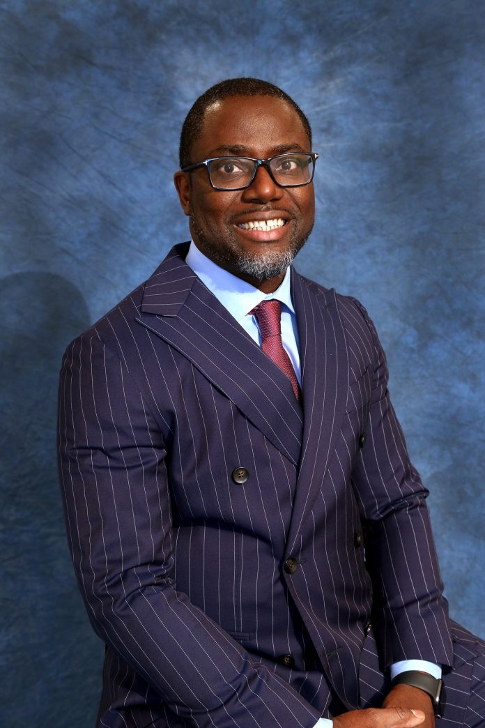 Dr Sylvester Youlo