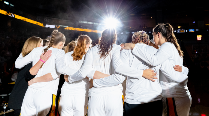 Women’s Basketball Opens SEC Tournament Against Arkansas