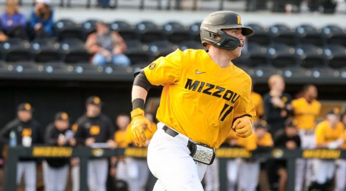 Nine-Run Fourth Lifts Baseball to Series Sweep of Texas Southern