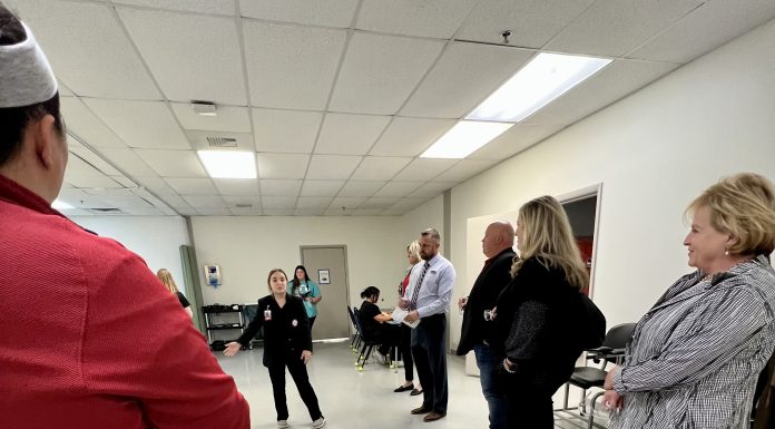 Legislators & City of Houston Mayor Tour Piney River Technical Center