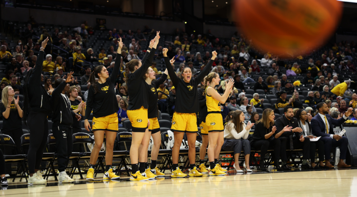 Women’s Basketball Powers Past Missouri State